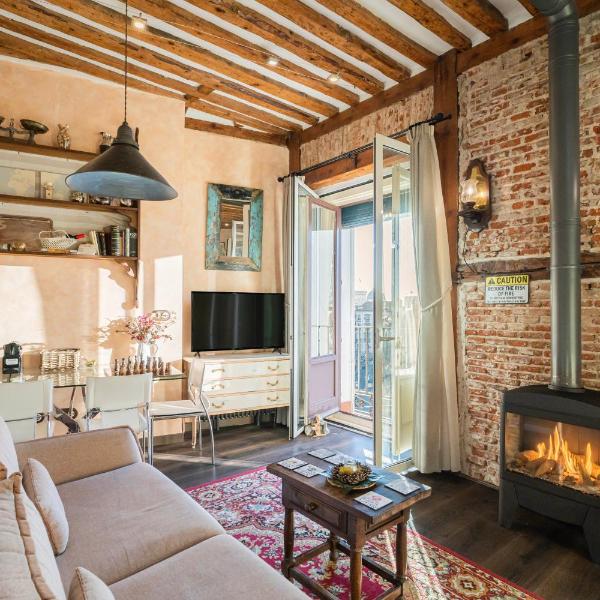 1851: Exceptional 19th century studio in Madrid