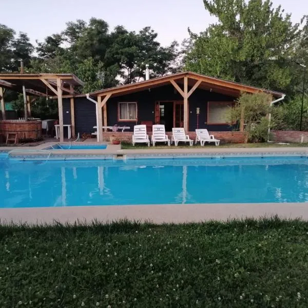 Cabaña Bungalow SpA, hotel v destinaci Quillón