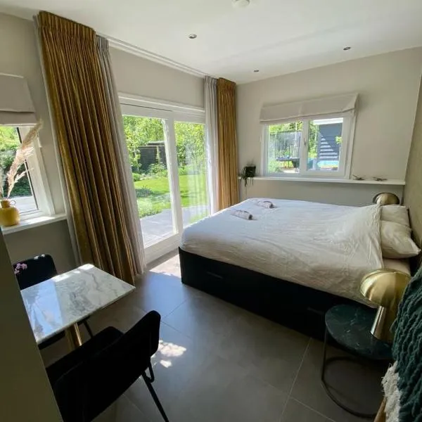 Noflik Heerenveen, hotel v destinaci Heerenveen