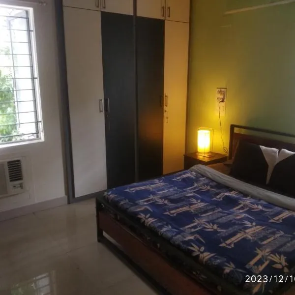 Royale Seaward Comfort Suites, hotel in Chennai