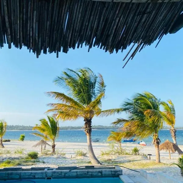 Shongili Island Lodge, hotel in Vila Praia Do Bilene