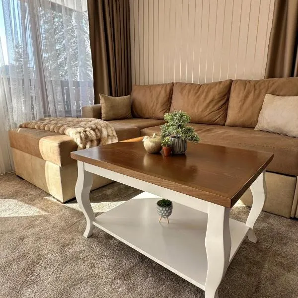 ELEA Apartment Mountain Lodge Pamporovo, hotel in Pamporovo