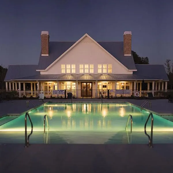 CreekFire RV Resort, hotel in Savannah