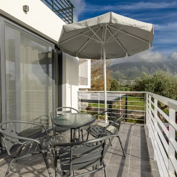 Pagani Green - Luxury Studio A3, hotel v destinaci Kalamata