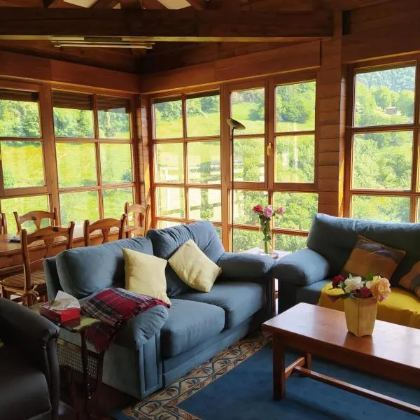 CASA TABLADO HELENA, hotel v destinaci Belmonte de Miranda