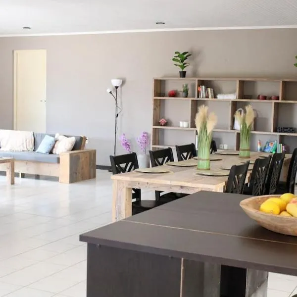 Villa Yolisa, hotel v mestu Dorp Sint Michiel