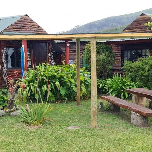 Tsitsikamma Wolf Sanctuary ECO Cabins & Teepees, hotel in Stormsriviermond
