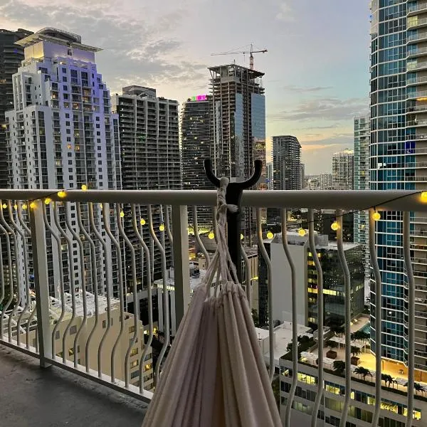 City & Sea View+FREE Parking Modern Condo, hotel en Miami