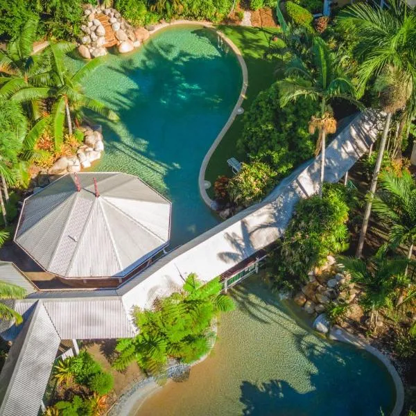 Cairns Colonial Club Resort, hotel in Cairns