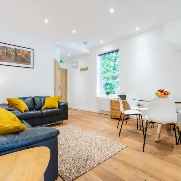 The Botanical Flat 1, hotel in Sheffield