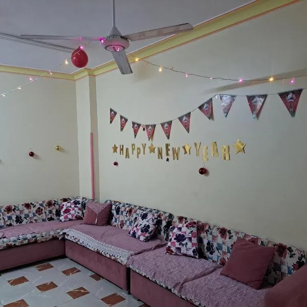 Sweet Home- Last Check in 12 Am, hotel in Hurghada