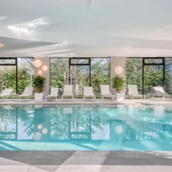 GOLDEN TULIP LYON OUEST TECHLID Hotel & Spa, Hotel in Limonest