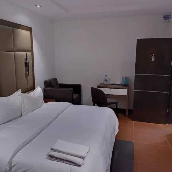 Hotel 35 Embassy, hotel in Lagos