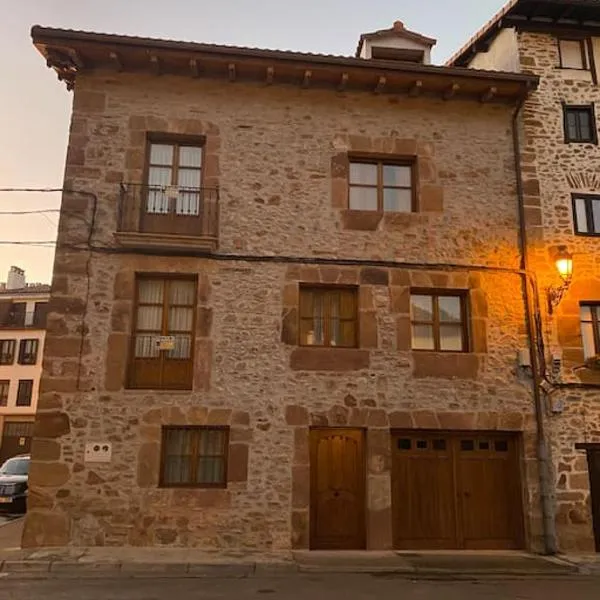 Casa los 8 caños, hotel in Ezcaray