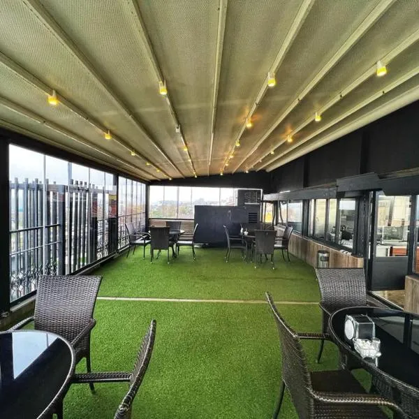 Seref Hotel, hotel v destinaci Yalova