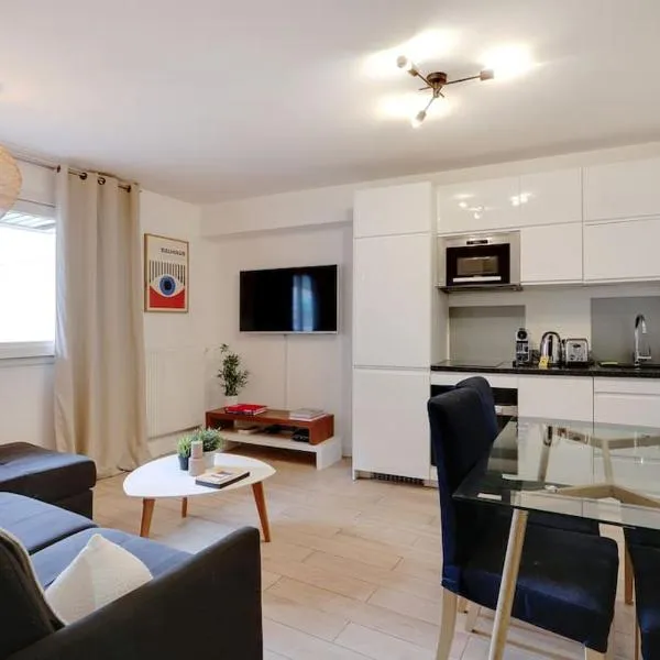 Charming FLAT - Père Lachaise, hôtel à Paris