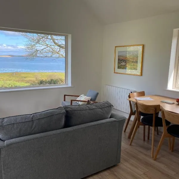 Curlew Cottage, Hotel in Beltra