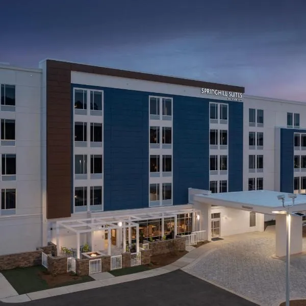 SpringHill Suites by Marriott Fayetteville I-95, ξενοδοχείο σε Fayetteville