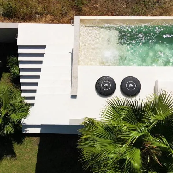 Casa SANA - OceanView - Infinity Pool- Luxury Villa, ξενοδοχείο σε Puerto Escondido