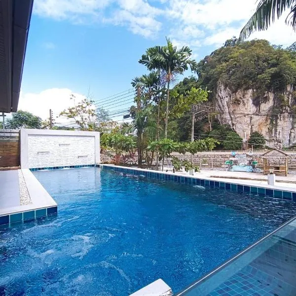 Krabi River Cottage Pool Villa, hotel en Ban Krabi Yai