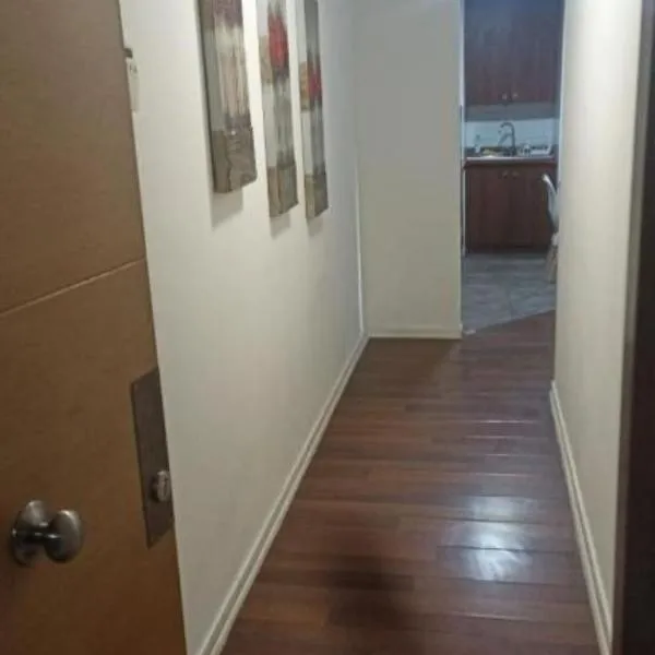 DEPARTAMENTOS SANTIAGO CENTRO # 4, ξενοδοχείο στο Σαντιάγο