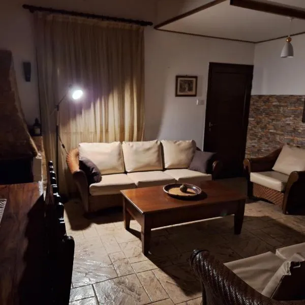 Koukaki, hotel in Kouka