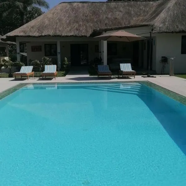Villa Rosso، فندق في كاب سكيرينج