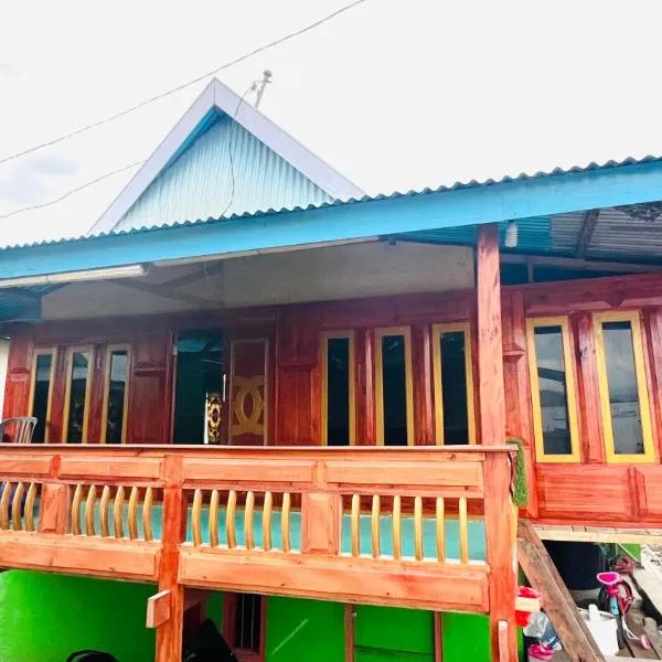 Jhuna Komodo Homestay, hotel v destinaci Komodo