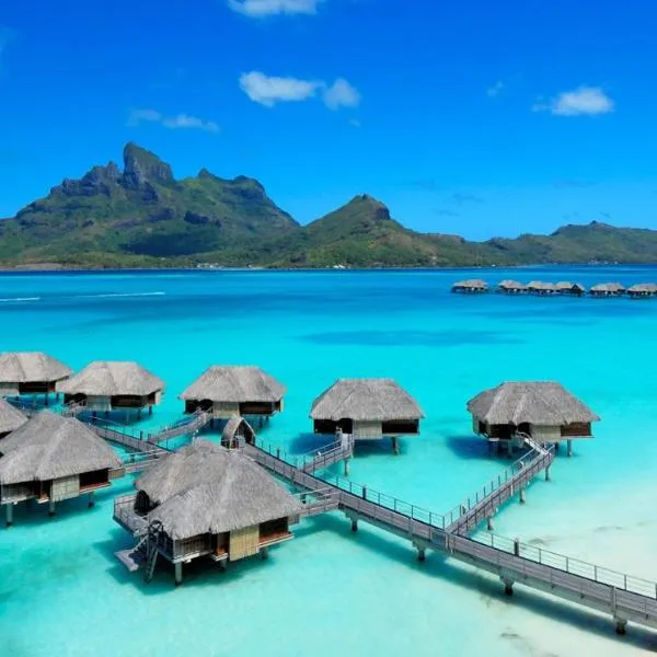 Four Seasons Resort Bora Bora, hotel v destinaci Bora Bora