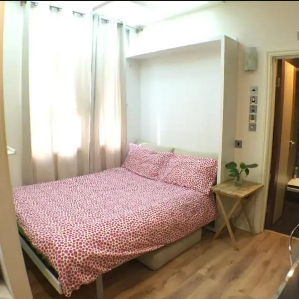 Soho China Town Rooms, hotel in London
