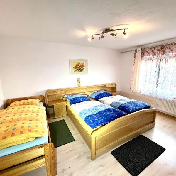 Private Wohnung, hotel em Leoben