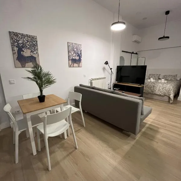 Moratalaz Apartments, hotel v destinaci Madrid