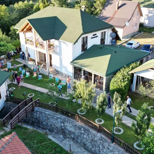 Rooms and apartmants Mirovic, hotel in Kolašin