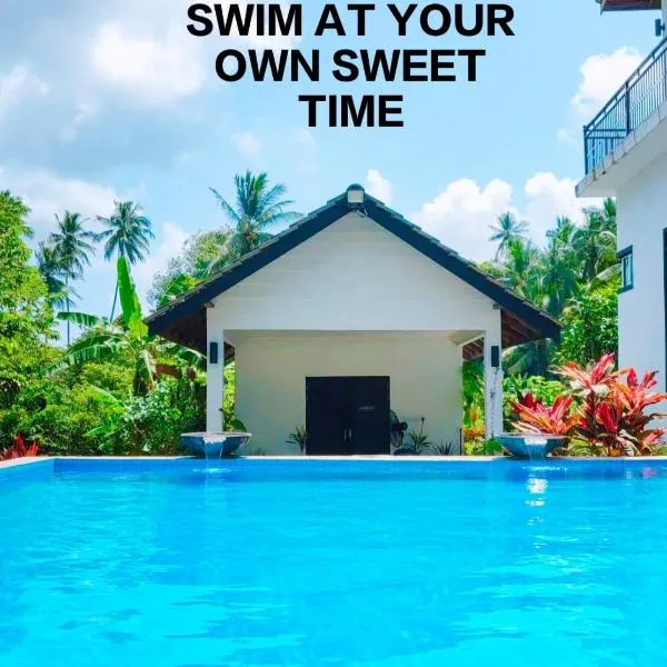 Captain's Cabin Resort - Naval Heritage (Swimming Pool), hotel di Kota Bahru