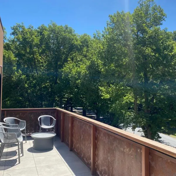 Tarra Apartment #2, hotel v destinaci Healesville