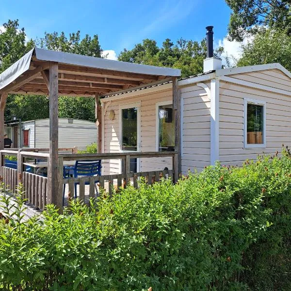 Tiny house, hotel in Wittelte