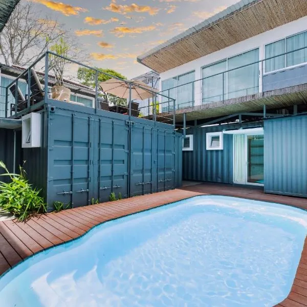 Hotel Bamboo, hotel in Jacó