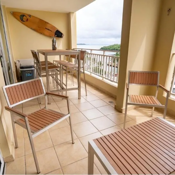 Luxury Apartment with Ocean Views, Hotel in Fajardo