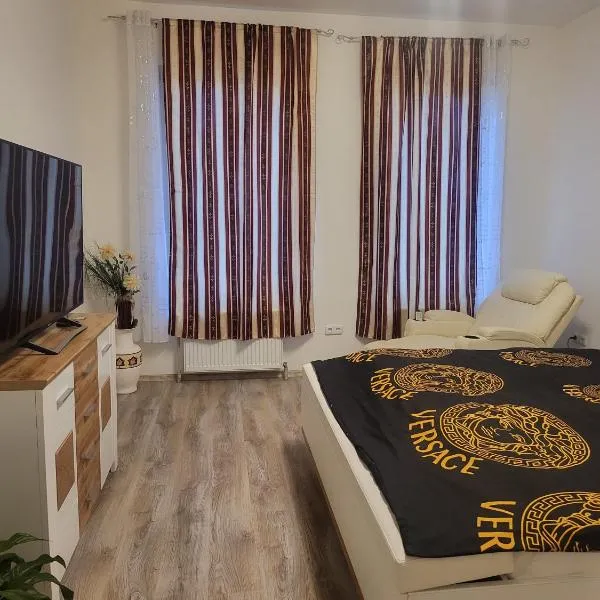 3 Apartments Angels o k b,阿爾騰堡的飯店