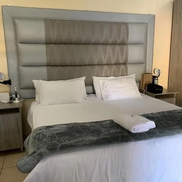 Mudix Royal Palace Guest Lodge, hotel in Musina