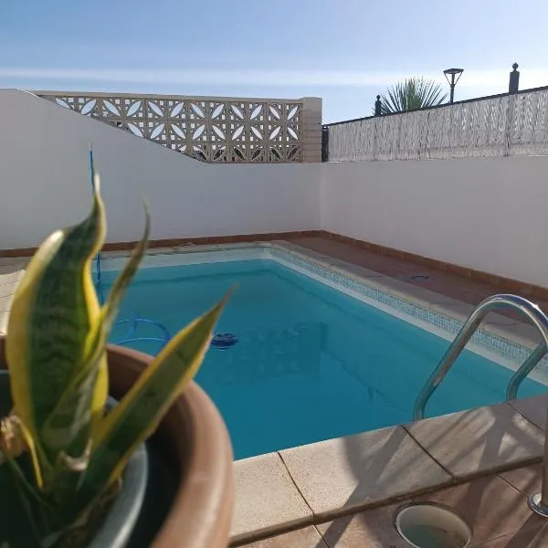 MOANA SURF HOUSE, hotell Corralejos