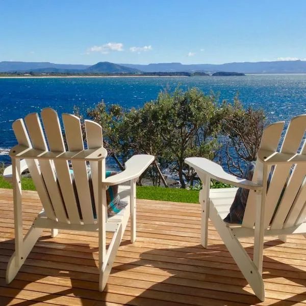 'South Pacific' - Luxury Oceanfront at Culburra!, hotel en Culburra Beach