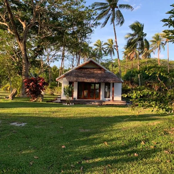 Vila Del Mare Oceanfront Villas, hotel Port Vilában