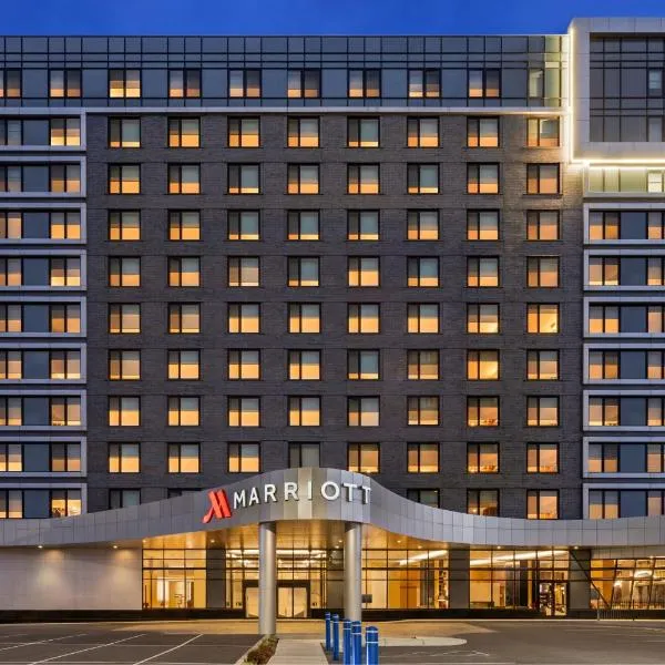 Marriott New York JFK Airport, hotel en Queens