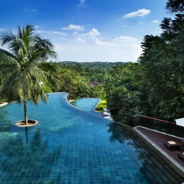 Narada Resort & Spa Qixian Mount, hotel in Baoting