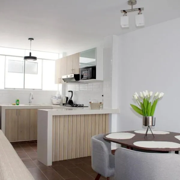 Departamento en Chiclayo Peru Las Brisas de Cix, Hotel in Chiclayo