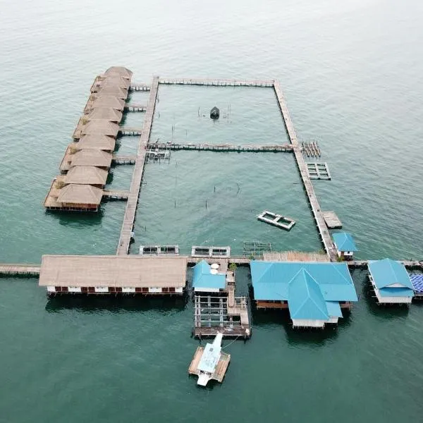 Kelong Pancing Madu Tiga, hôtel à Tanjung Pinang