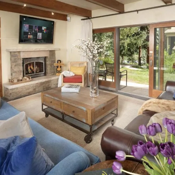 Timberline Condominiums 2 Bedroom Premier Unit C1D, hotel v destinácii Dedina Snowmass