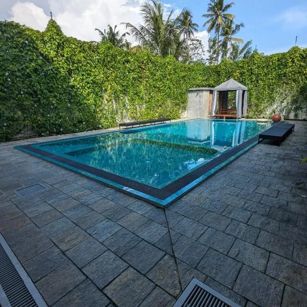 LoSu Polhena – hotel w mieście Polhena