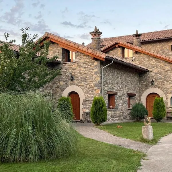 Condado de San Martín, hotel v destinaci Boltaña
